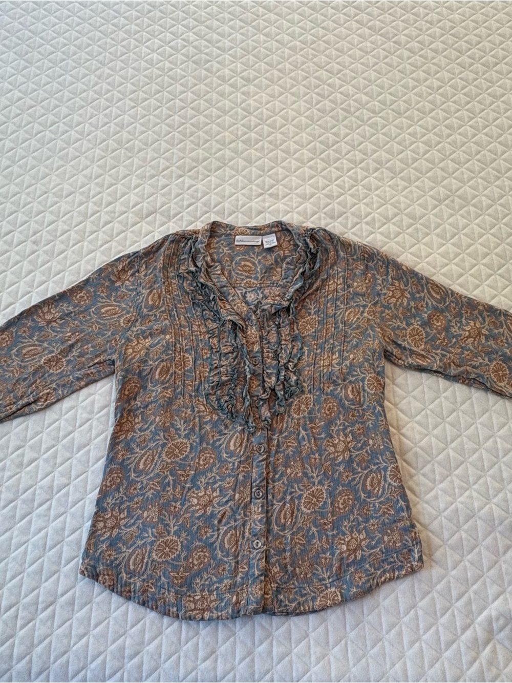 Soft Surroundings women’s button up Peasant top Size M Floral ruffle 3/4 sleeve